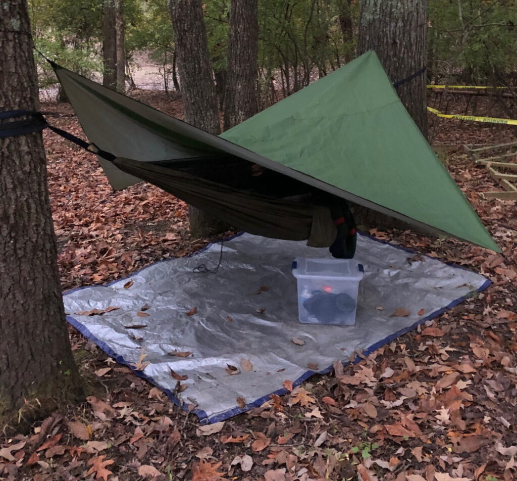 Camping in the rain
Hammock tent