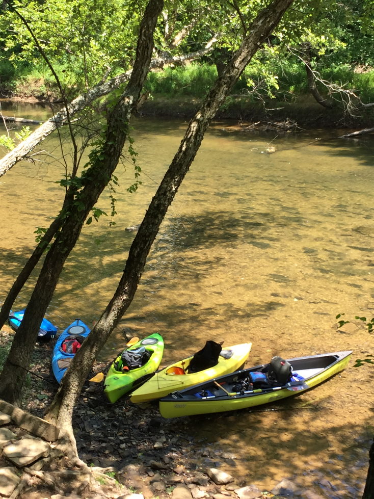 How to sleep better while camping
Kayaks by the creek